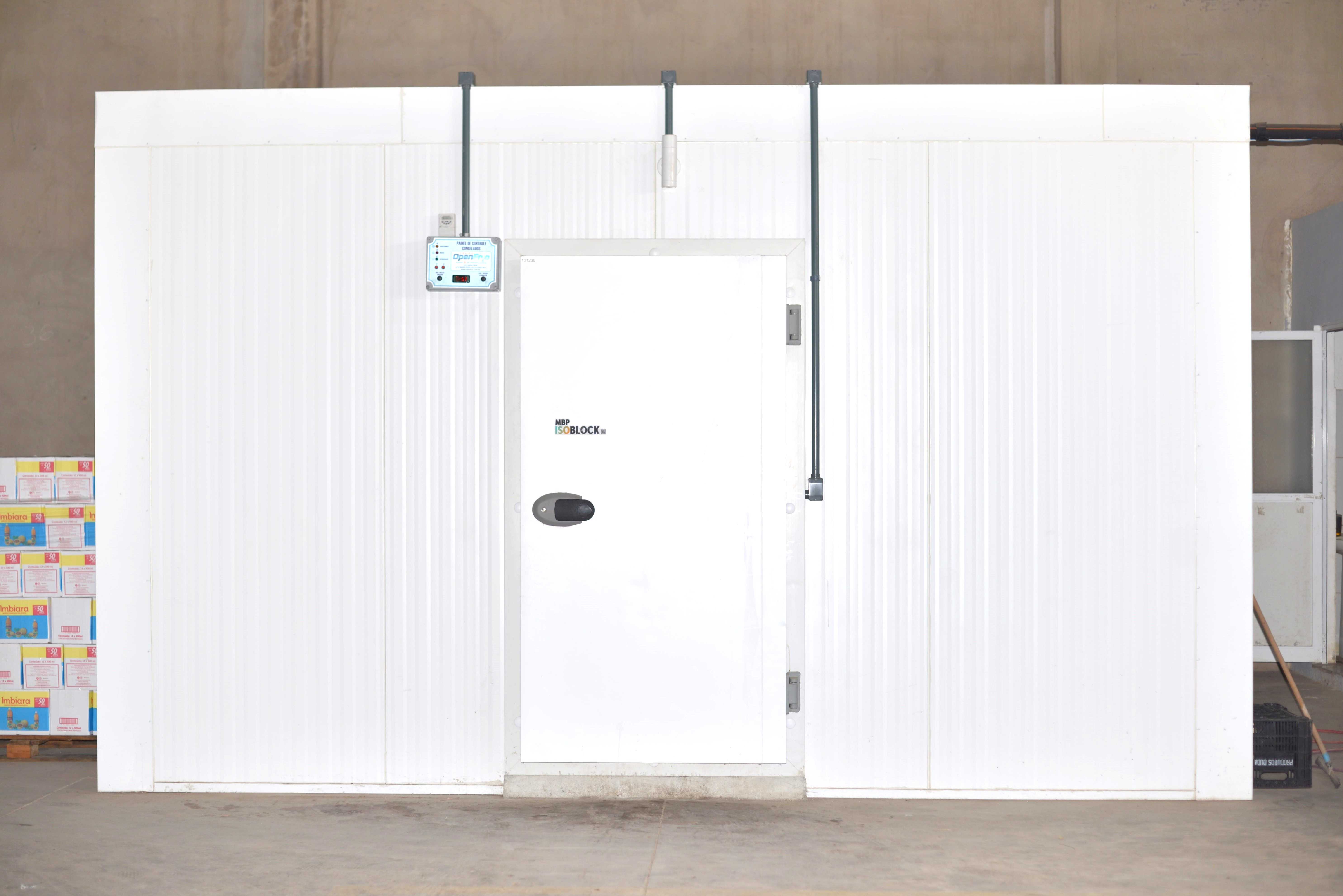 Walk-in Cooler para Distribuidora de Bebidas